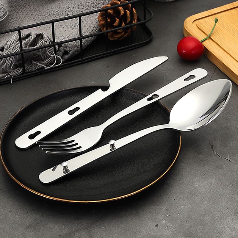 Vaisselle Portable en acier in - Camping Cooking And Dining Set avis et prix